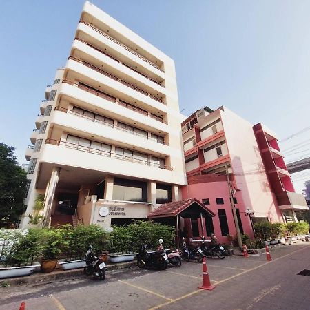 Jumbotel Hotel Bangkok Exterior photo
