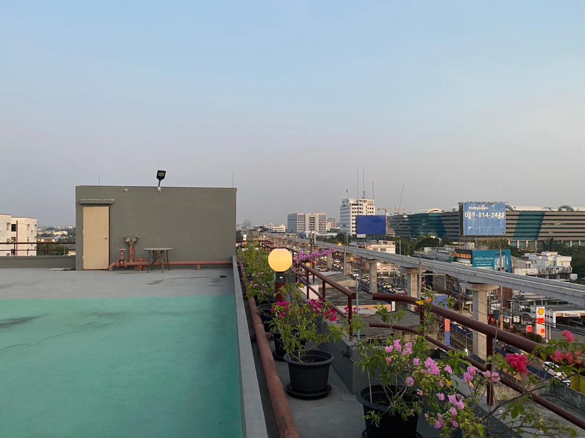 Jumbotel Hotel Bangkok Exterior photo
